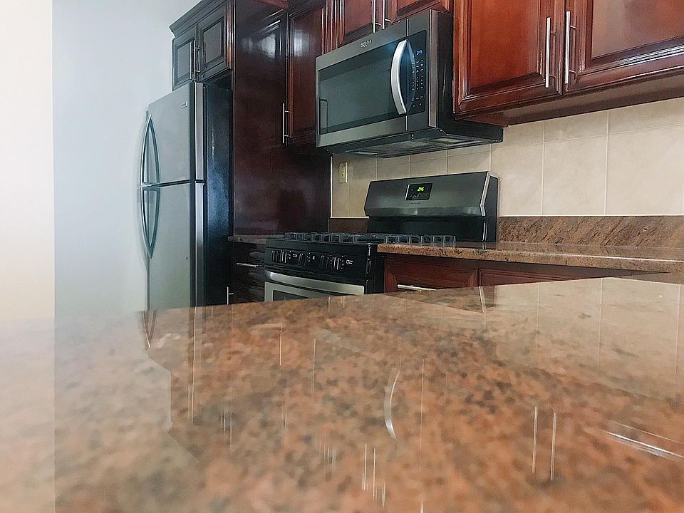 1st image of 15311 88th Ave #27-S11