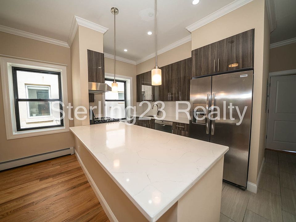 1st image of 21-67 36th St #2R