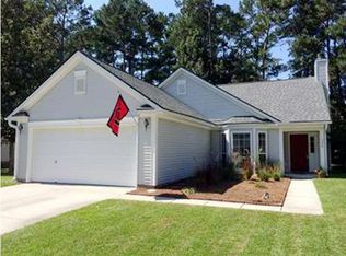 526 Pointe Of Oaks Rd, Summerville, SC 29485