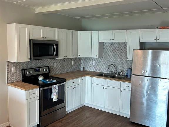 3rd image of 3141 Spirit Lake Rd