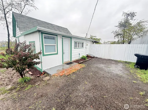 1212 W Moore Street, Walla Walla, WA 99362