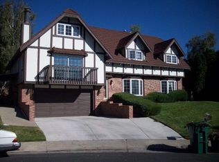 215 Moore Ln, Reno, NV 89509