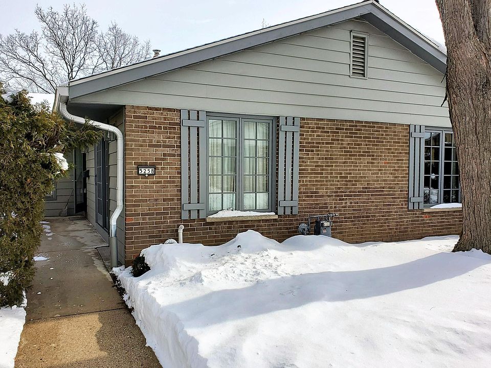 1st image of 5258 Woodbridge Ln S #5258
