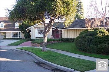 1st image of 6540 E De Leon St