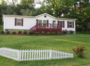 5 McLean Rd, Weaverville, NC 28787