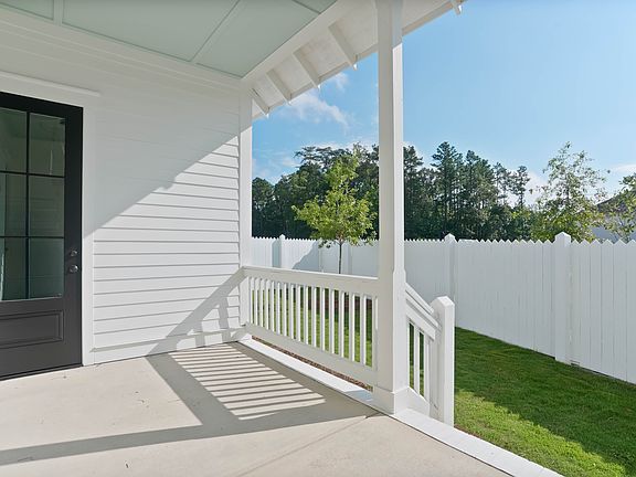 7th image of this home