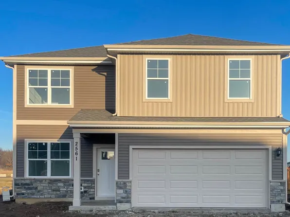 2561 Tahoe Ln, Pingree Grove, IL 60140