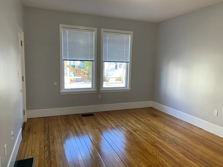 39 Northey St #A — Photo 9