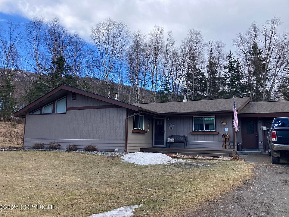 1st image of 13812 Knob Hill Dr