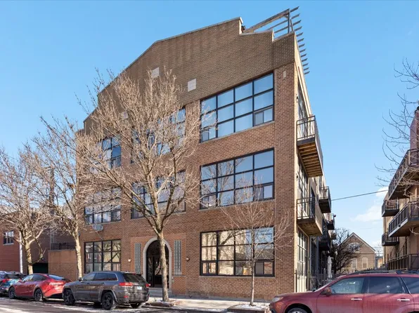 1137 N Wood St APT 1F, Chicago, IL 60622
