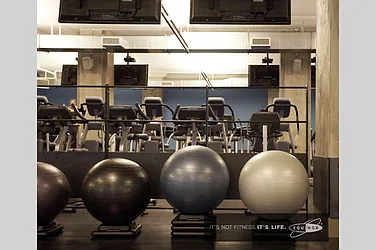 Rented by LL Real Estate Services