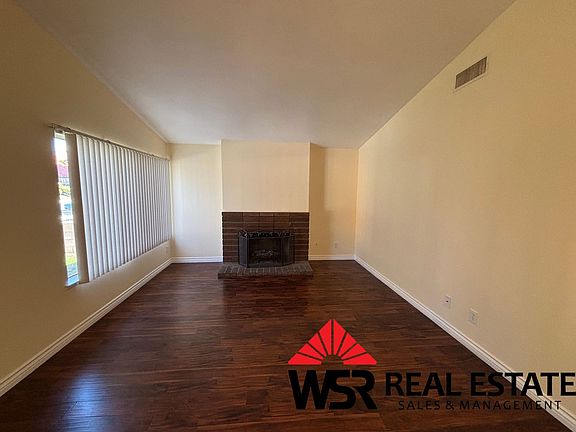 2nd image of 25409 Hemlock Ave