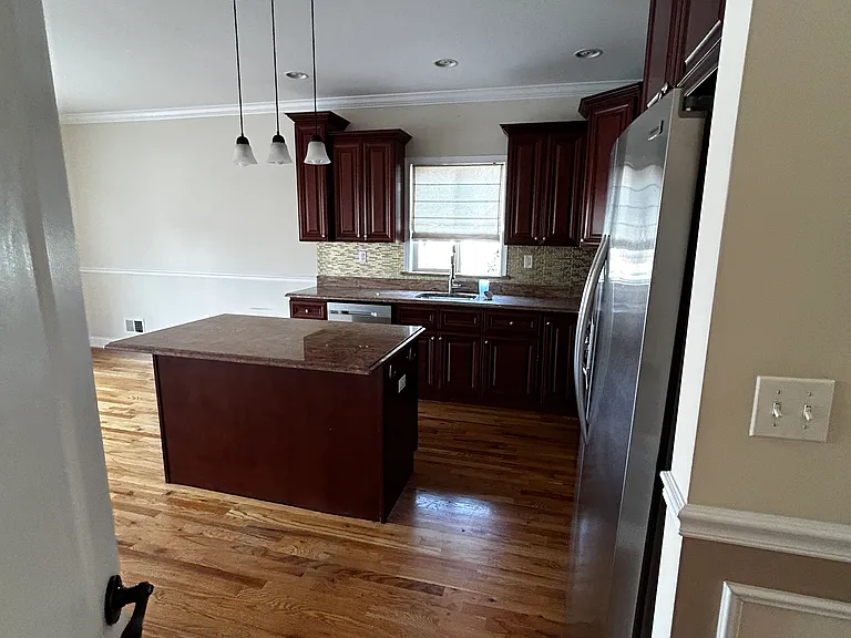 31 Tillman St — Photo 9