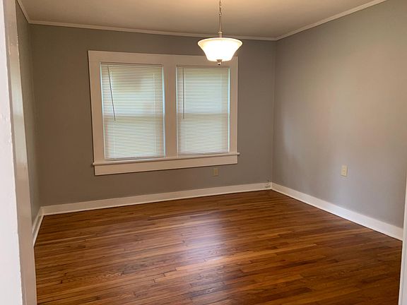 4th image of 4213 Young St
