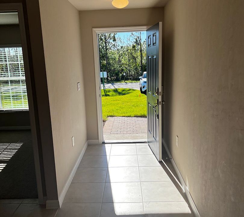 1st image of 3086 Gillot Blvd
