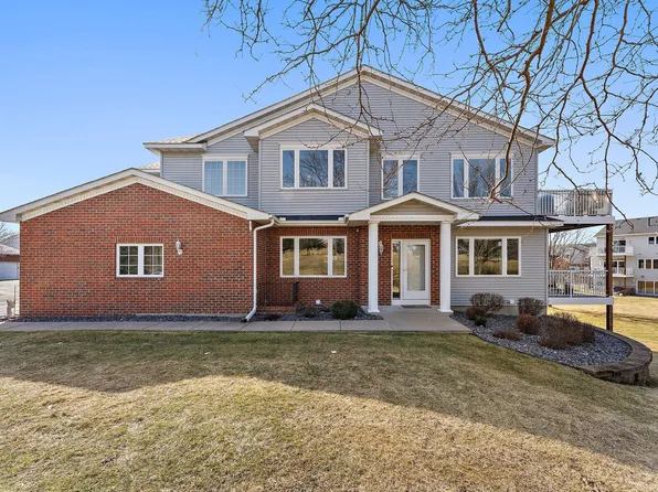 20059 Homestead Ct, Lakeville, MN 55044