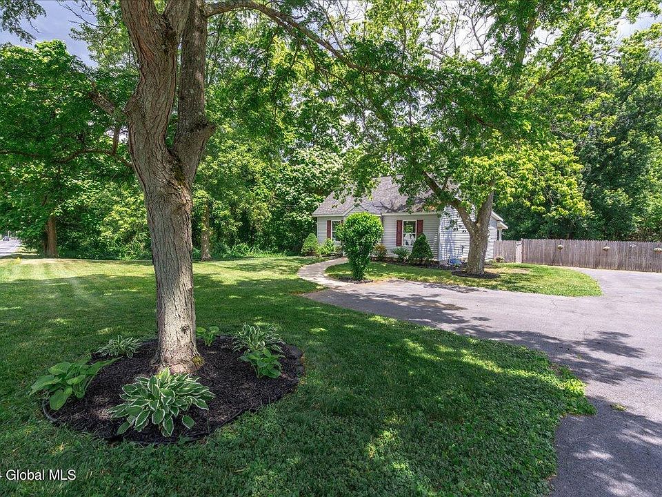 747 Plank Road, Clifton Park, NY 12065 Zillow