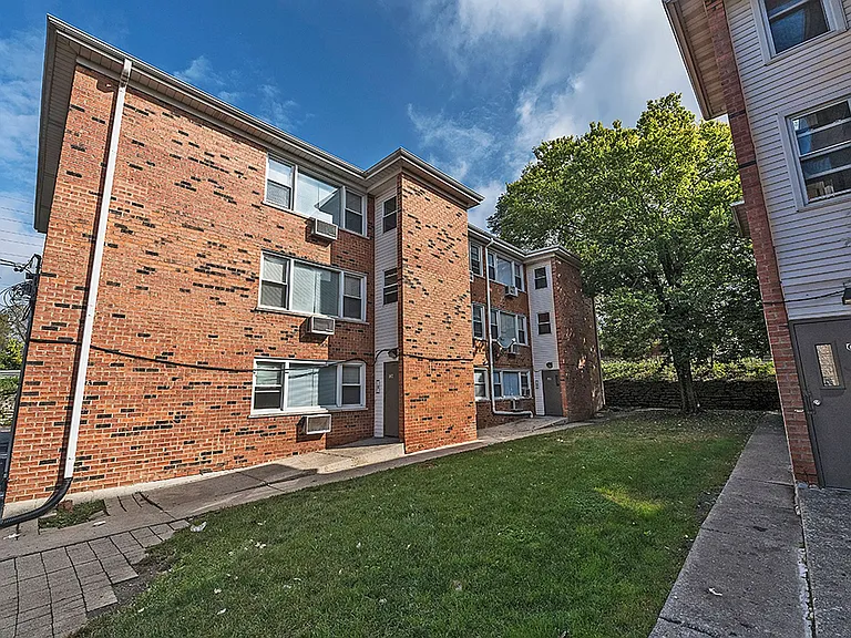 14020 S School — Photo 11