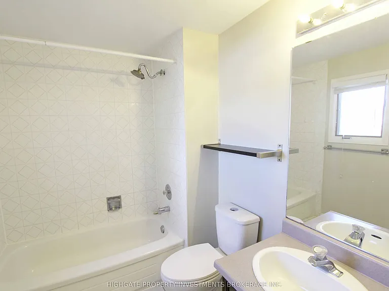 80 Hadden Cres — Photo 14