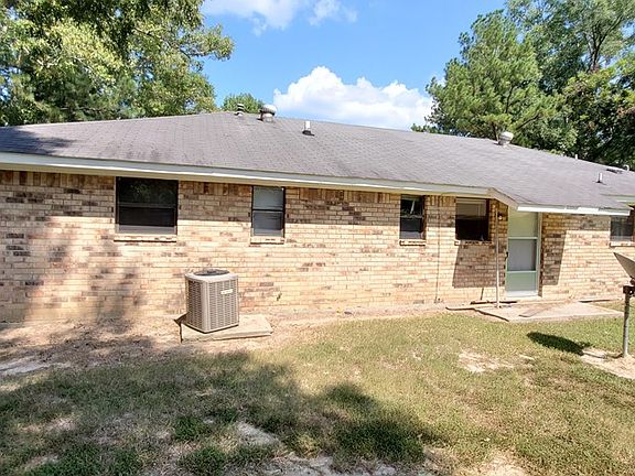 5th image of 1263 Rockport Ave