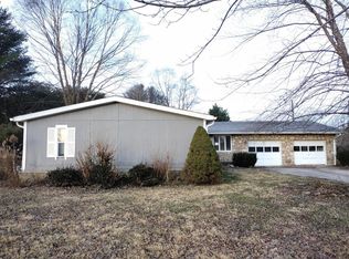 818 S Elm St, Scottsburg, IN 47170