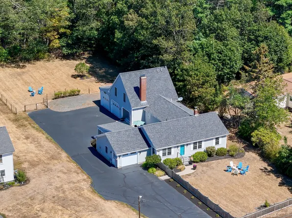 343 Sanford Road, Wells, ME 04090