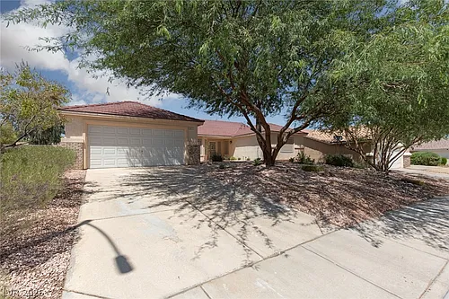 327 Perry Ellis Dr Photo 1