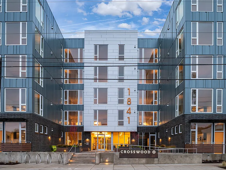 Crosswood | Exterior