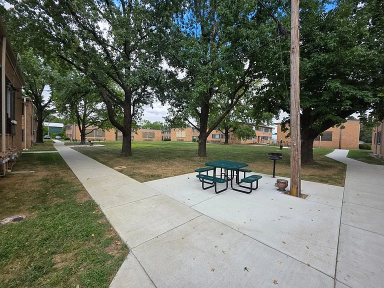 Mackenzie Place — Photo 14