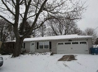 14644 Helmer Rd S, Battle Creek, MI 49015