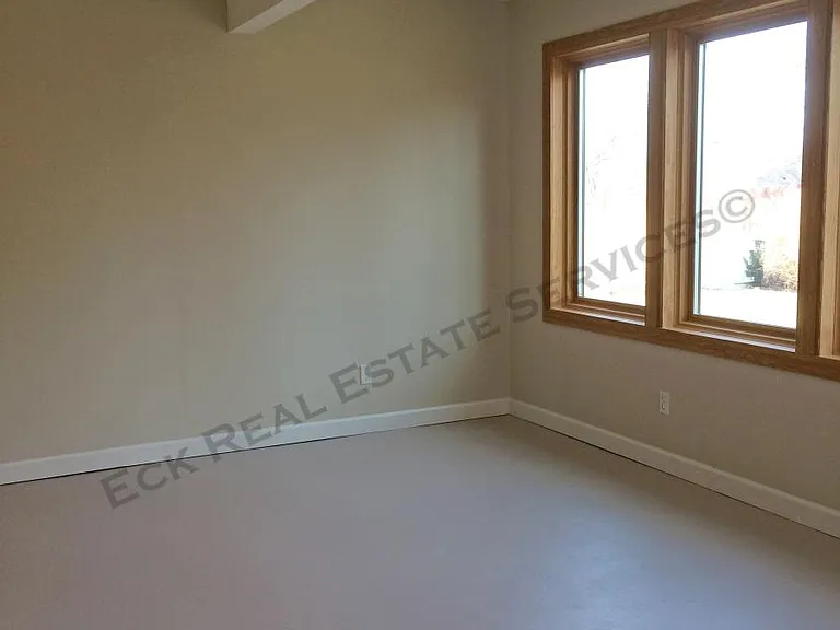 2520 Prairie Elm Dr — Photo 6