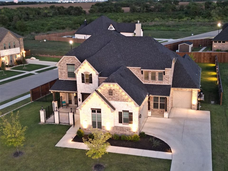 1st image of 1201 Woodside Dr