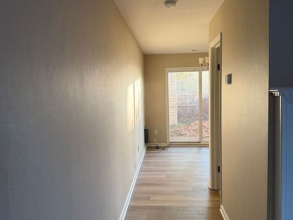 4th image of 2039 Allison Dr