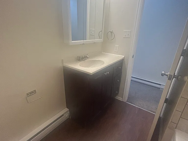13 Royal Crest Dr #D — Photo 10