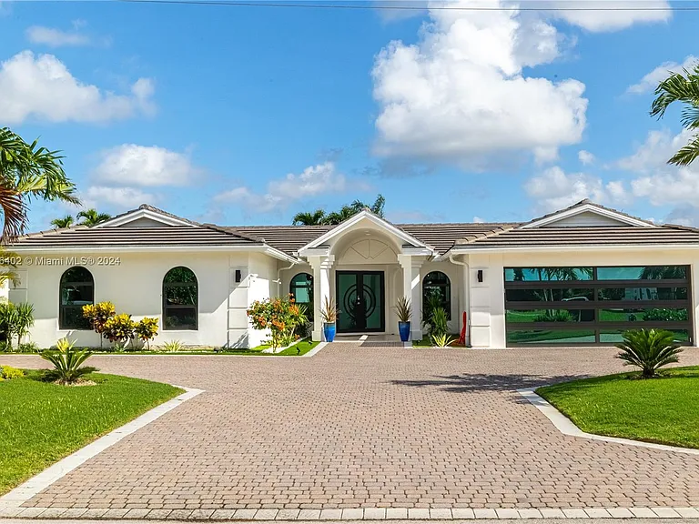 1575 Osprey Ave — Photo 50