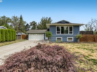 14705 NE Knott Ct, Portland, OR 97230