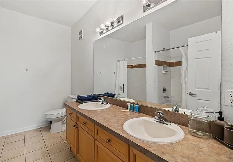 614 W Ridge Rd #1 — Photo 24