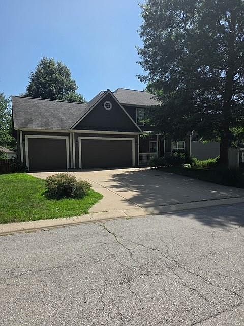 1st image of 728 S Kisner Dr