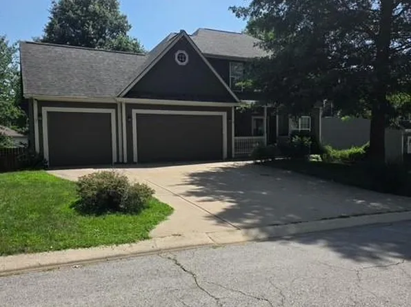 728 S Kisner Dr, Independence, MO 64056