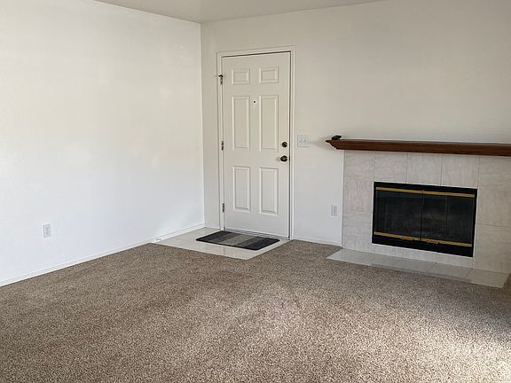 4th image of 101 Blue Wing Dr