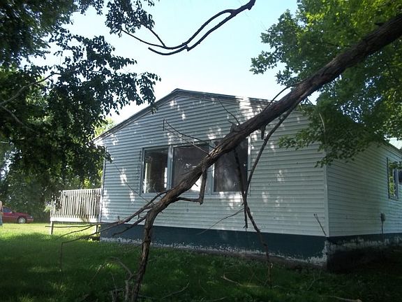 2nd image of 27309 850th Ave