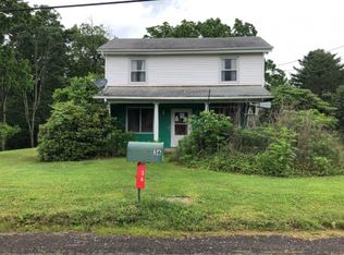 36 E County Rd, Sugarloaf, PA 18249