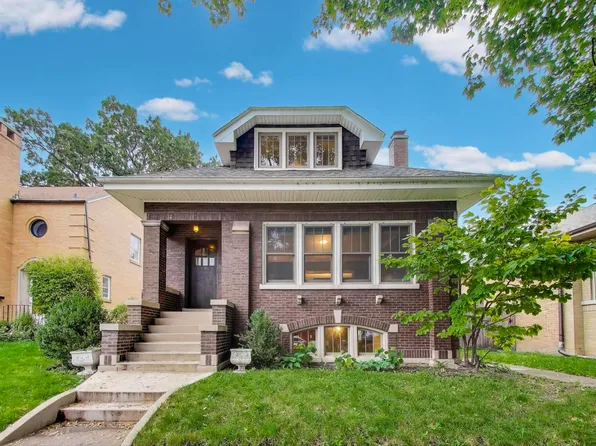 5645 N Virginia Ave, Chicago, IL 60659