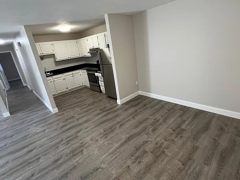 310 Thompson Road LLC — Photo 30