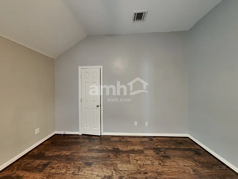5205 Geode Ln — Photo 17