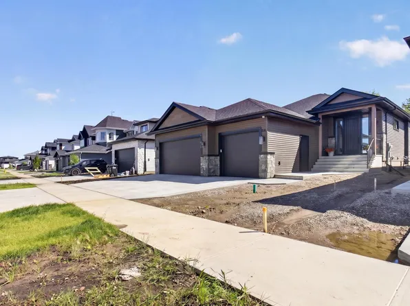 84 Harvest Cres, Strathcona County, AB T8E 0B5