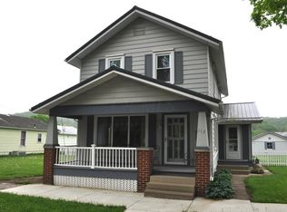 113 N Main St, Sugar Grove, OH 43155