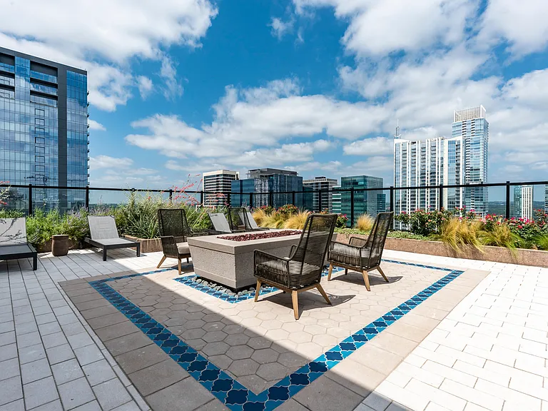 Rooftop Lounge