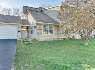 30 Amy Ct, Brick, NJ 08724