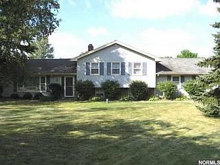 1st image of 265 Oxford Dr